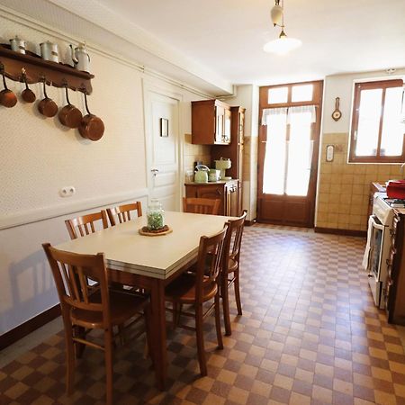 Location De Chambres Bienvenue Chez Meme Treigny Dış mekan fotoğraf